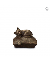 Kat op kussen brons