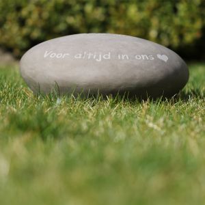 Tuin urn