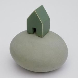 Zielenhuisje urn